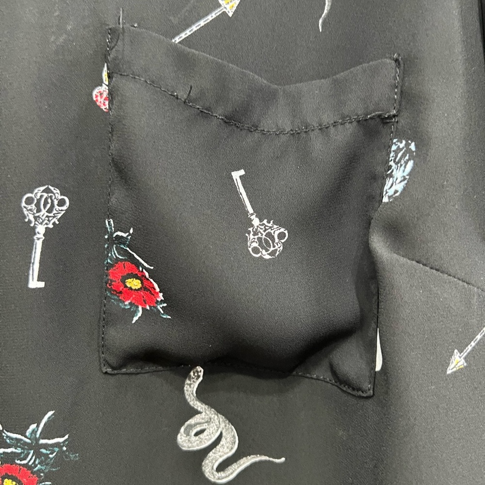 Torrid Patterned Button-Back Blouse - image 3